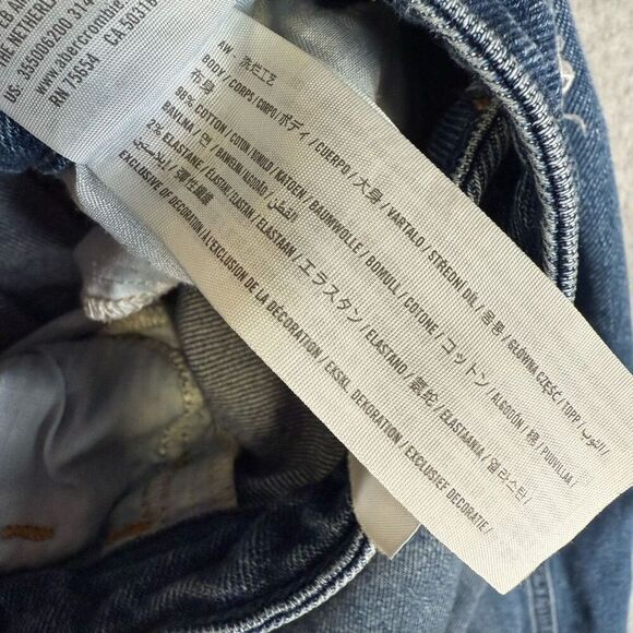 Hollister Womens Size 29 Low Rise Cropped Boyfriend Denim Jeans Blue Destroyed - Picture 5 of 9